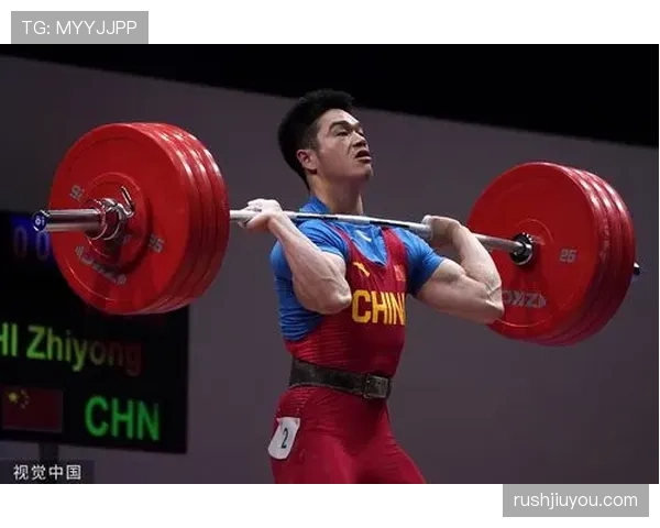 石智勇手腕上的表比我家装修还豪华,这生活真是两重天啊 石智勇手腕上的表比我家装修还豪华,这生活真是两重天啊